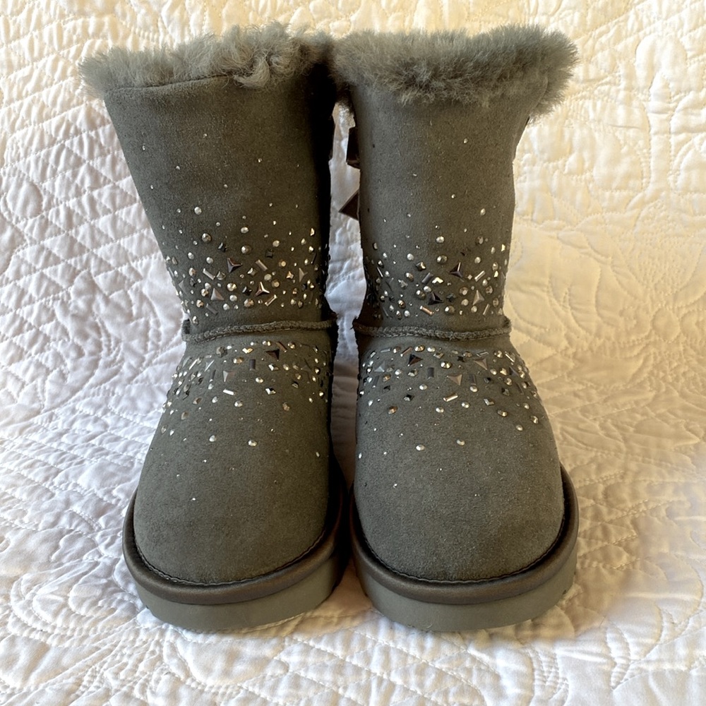 Ugg Bailey Bow Boots Gray Sz 6 - Picture 2 of 8